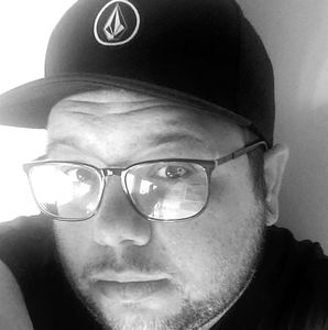 Meet your Posher, Earl